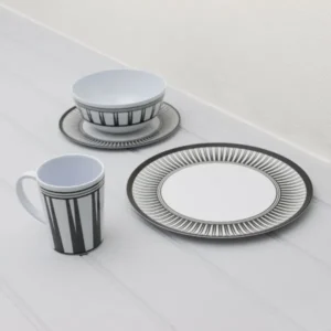 Leisurewize Stripe 16 Piece Melamine Dining Set 100% Melamine LWACC237