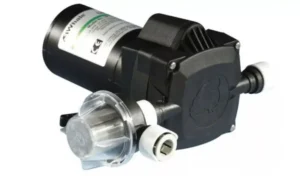 Whale AQUASMART Universal Water Pump 1.1 Bar 12 Litres UF1212