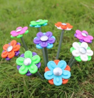 Blue Diamond Flower Daisy 20 x Tent and Awning Pegs with Peg Cleaner PEG706