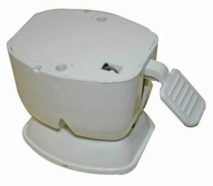 W4 Lever Release Door Retainer Caravan Replacement Part White 00067