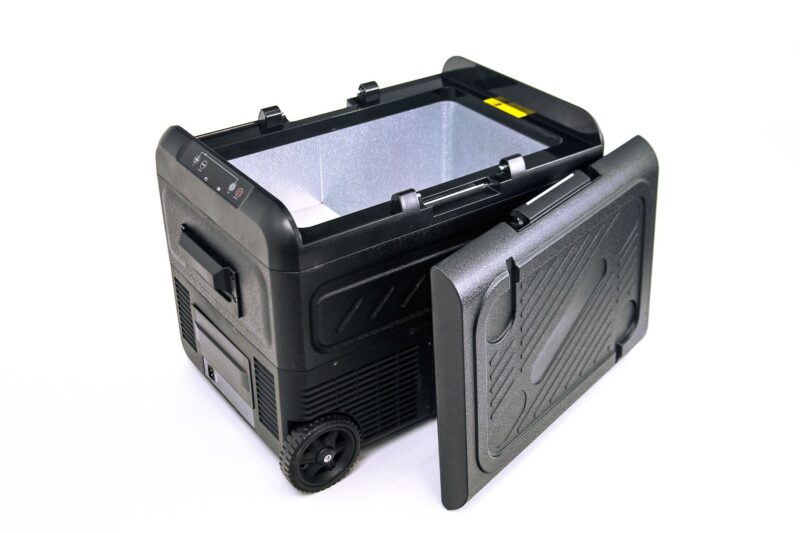 Outdoor Revolution 40L Compressor Fridge/Cooler Freezer 12v/240v COOL1215 - Image 6